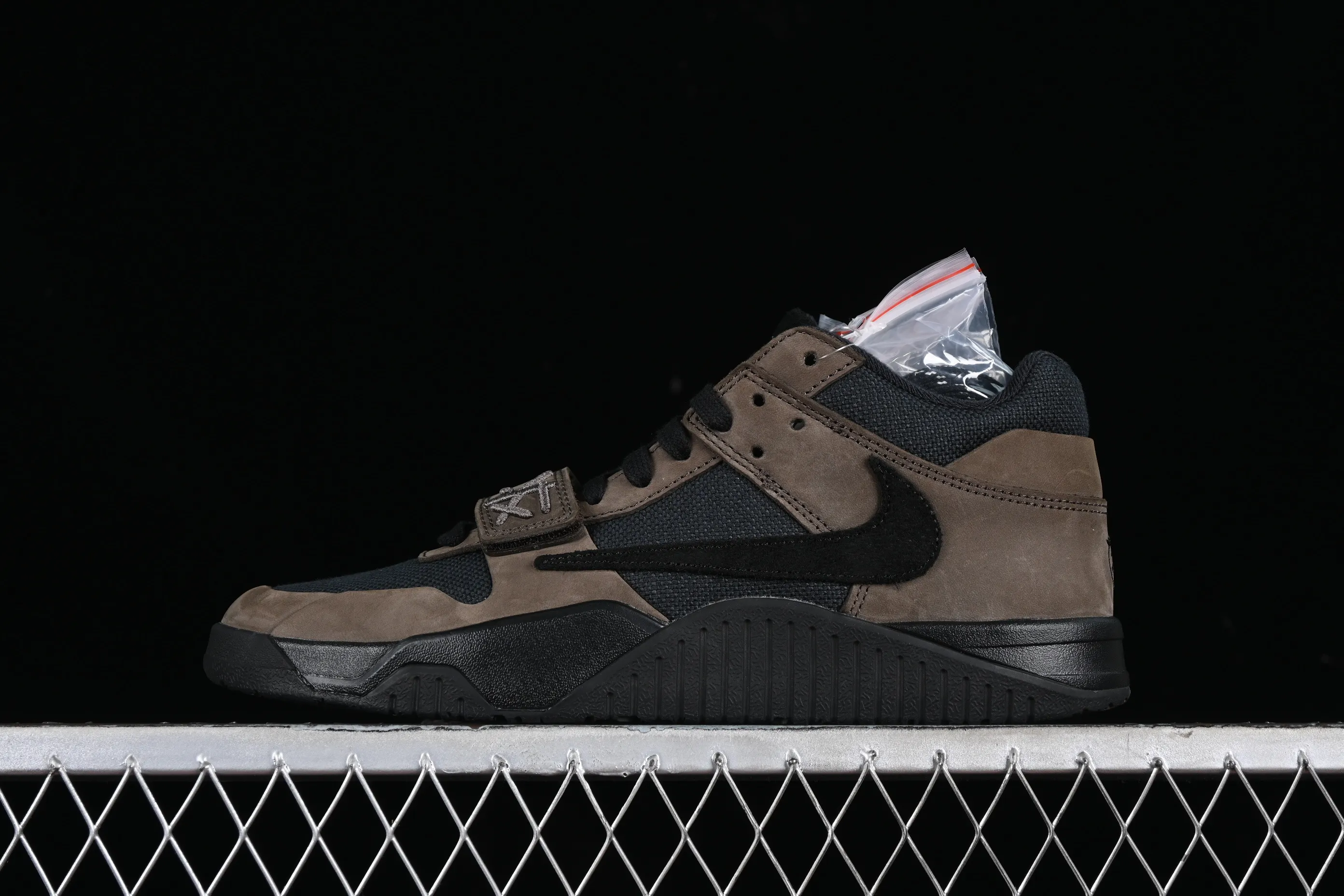 All categories Air Jordan Jordan series basketball shoes Air Jordan 1 Low LW version Travis Scott x Jordan Cut The Check AJ1 Joe 1 hook and loop fashion basketball shoes FZ8117-200
